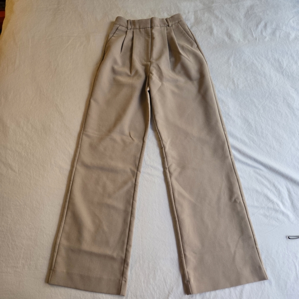 Abercrombie & Fitch Sloan High Rise Tailored Wide Leg pant sz 26 2 Long Tan